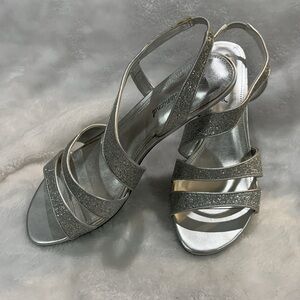 Lulu Townsend Silver glitter sandals size 9 1/2M